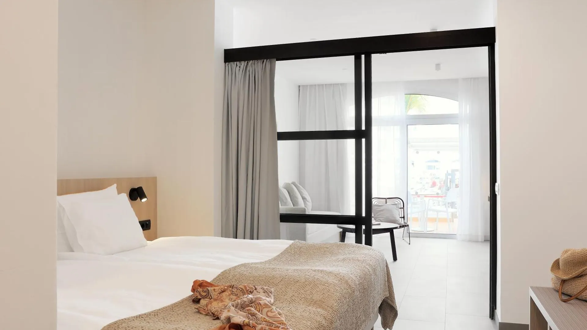 Sunwing Fanabe Beach Costa Adeje  Resort