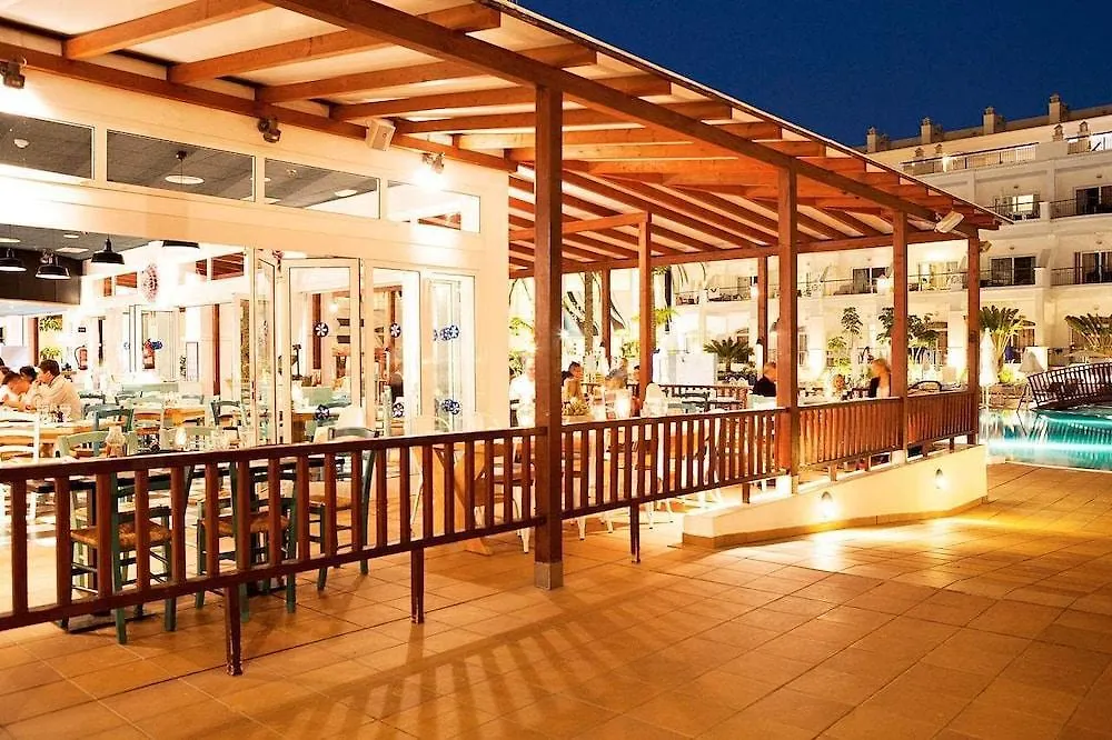 אדחה Sunwing Fanabe Beach